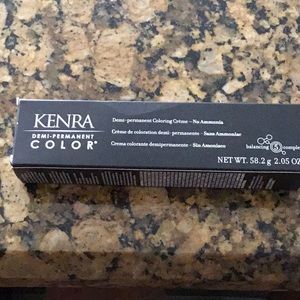 Kenra Demi-Permanent Color 7 Silver Metallic